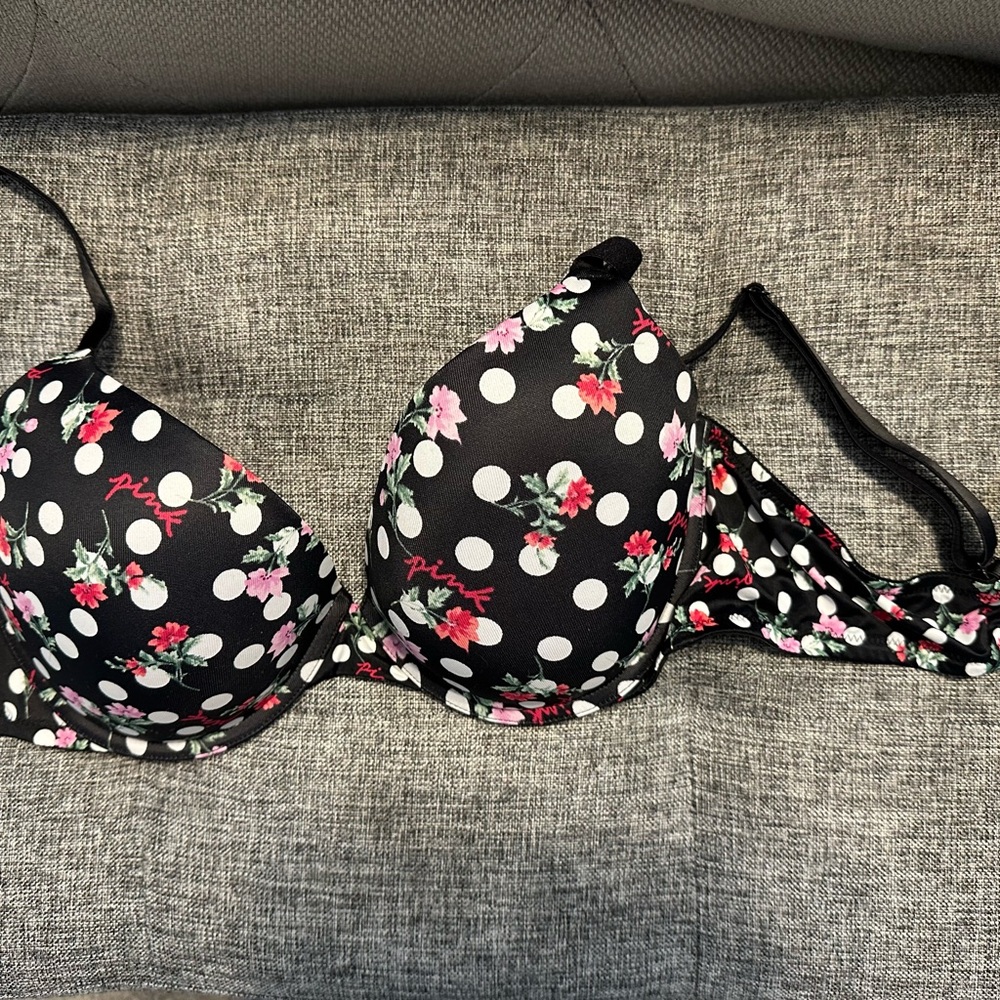 Victoria’s Secret PINK Bra